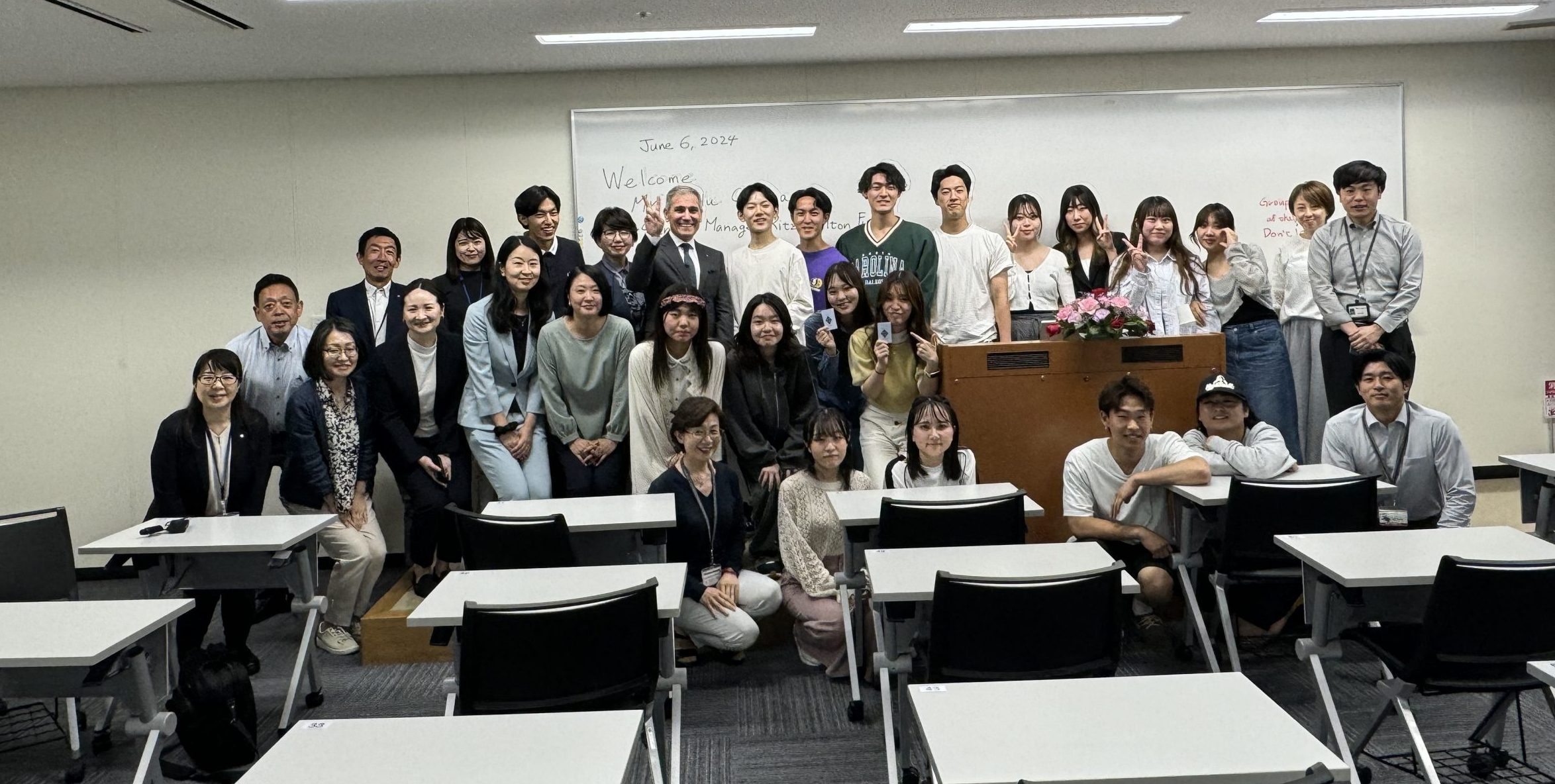 Amazon.co.jp: 教育をよみとく - 教育学的探究のすすめ : 田中