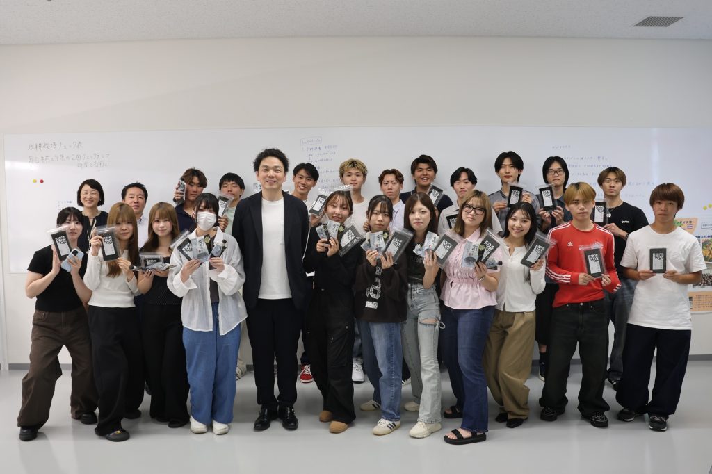 2026年10月2日海苔屋のりまき荒牧代表の特別講義の集合写真
