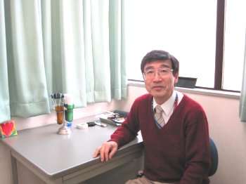 村谷博美教授(医師)