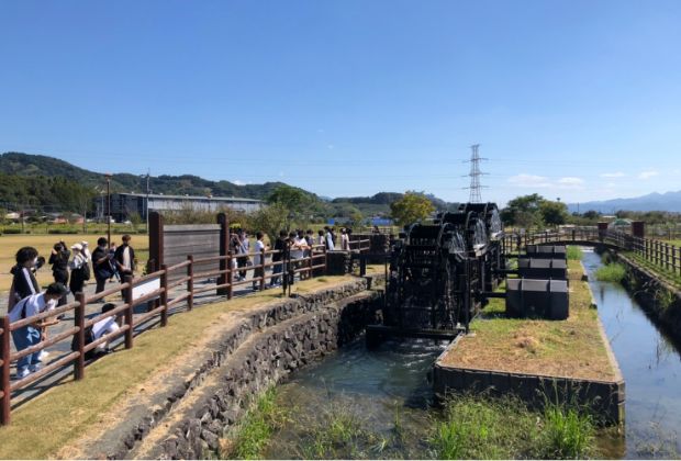 写真：朝倉の三連水車